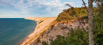 Aurora Basecamp at Pictured Rocks Sleeps 10