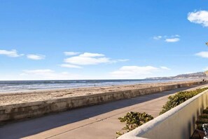 Playa en los alrededores