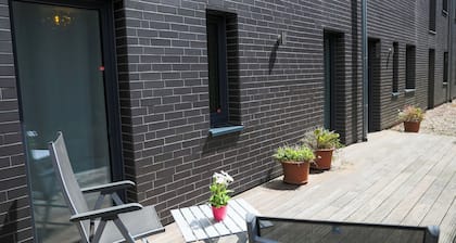 ART City-Studio 12 Kassel Fulda-Ufer, 3 bedrooms, terrace, balcony, up to 8 persons