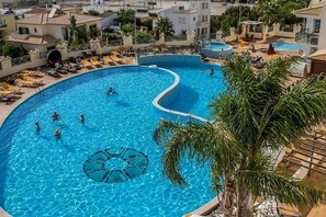 Pool - Comfortable Stay! Spacious 1BR with Kitchenette, Free Parking, 2 Onsite Pools! (Albufeira)