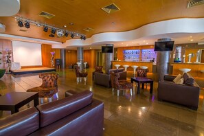Lobby - Relaxing Getaway Awaits! 2 Comfortable Units, 2 Swimming Pools, Free Parking! (Albufeira)