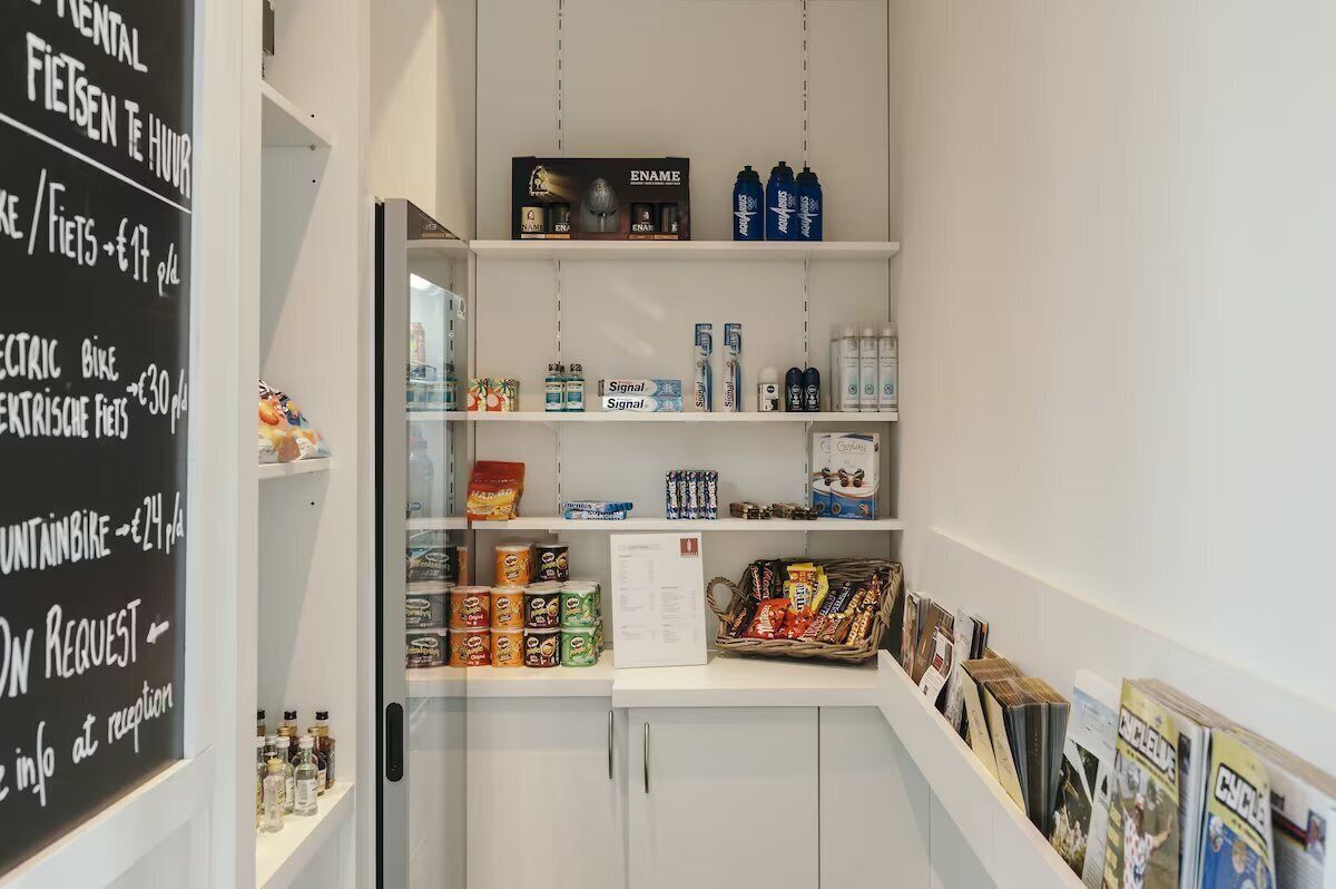 Gift shop