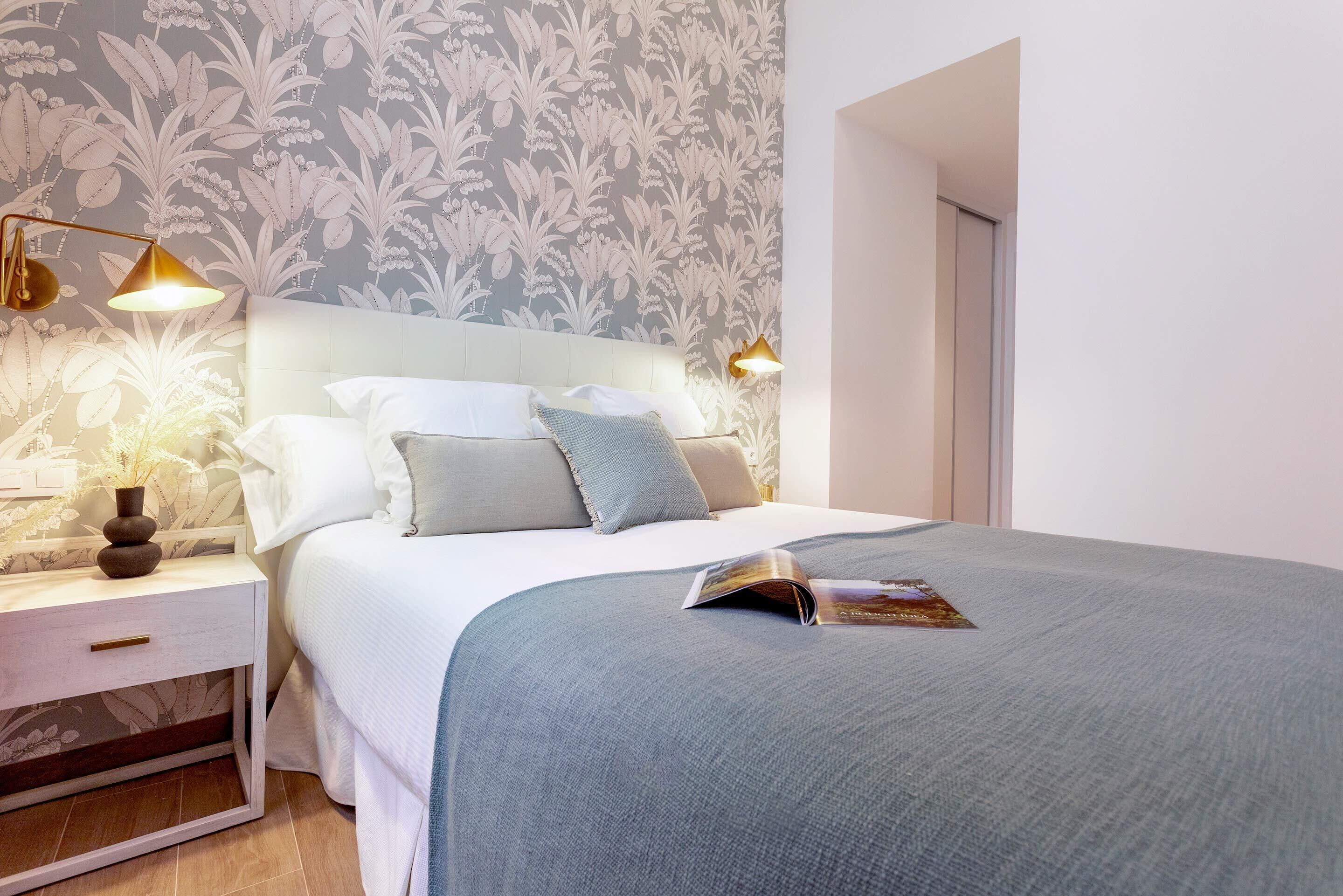 Apartment (1 Bedroom) | 1 bedroom, iron/ironing board, free WiFi, bed sheets