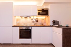Apartment (1 Bedroom) | Private kitchen