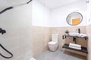 Apartamento (4 Bedrooms) | Banheiro | Chuveiro 