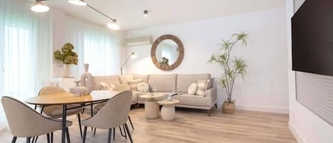 Huoneisto (4 Bedrooms) | Oleskelualue
