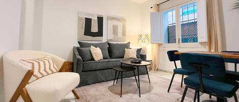 Apartment (1 Bedroom) | Living area