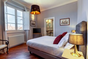 2 sovrum, strykjärn/strykbräda och sängkläder