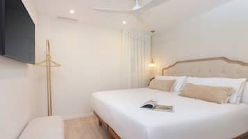 3 chambres, fer et planche Ă repasser, draps fournis