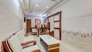 House | Reception
