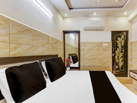 House | 1 bedroom. Super Hotel O Eluru Railway Station