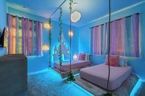 9 室のベッドルーム、旅行用ベビーベッド、WiFi