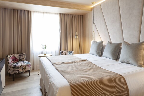 3 dormitorios, tabla de planchar con plancha, wifi gratis y ropa de cama