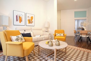 Apartment (2 Bedrooms) | Living room