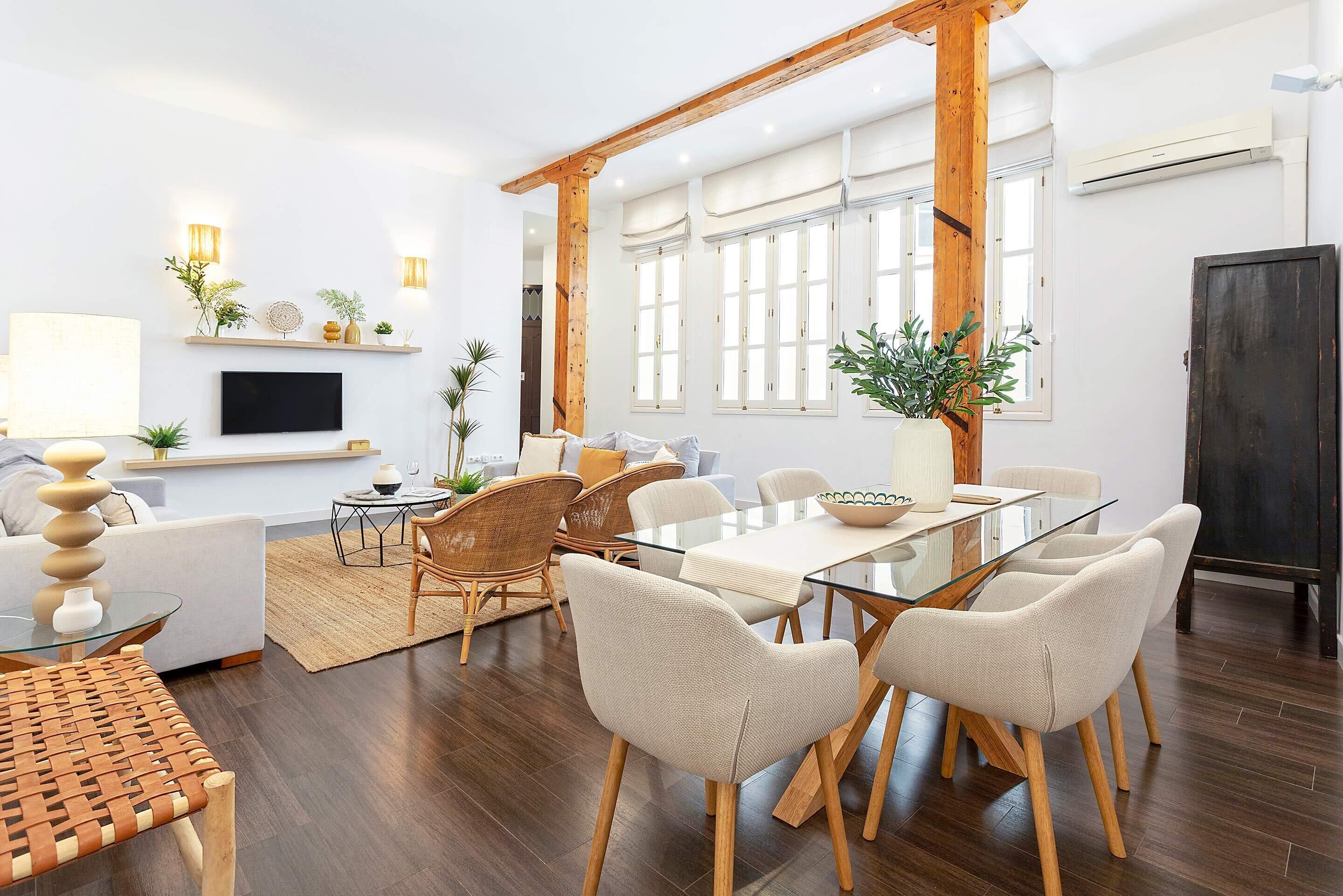 Apartment (3 Bedrooms) | In-room dining