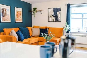 Apartment | Living area