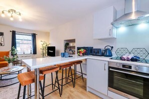 Apartment | In-room dining