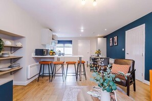 Apartment | In-room dining