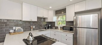 Spacious 4BR on Singer Island