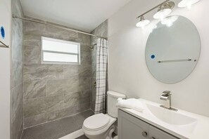 Shower, towels