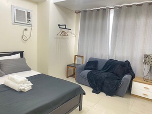 คอนโด, 2 ห้องนอน, พร้อมสิ่งอำนวยความสะดวกสำหรับผู้พิการ, ระเบียง | 2 ห้องนอน
