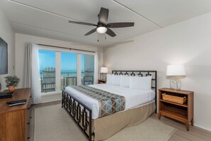 2 bedrooms, iron/ironing board, Internet, bed sheets