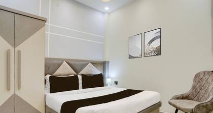 Classic Hotel Gaurav Inn