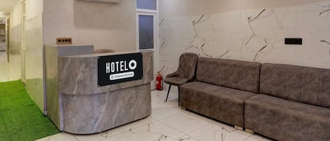 House | Reception