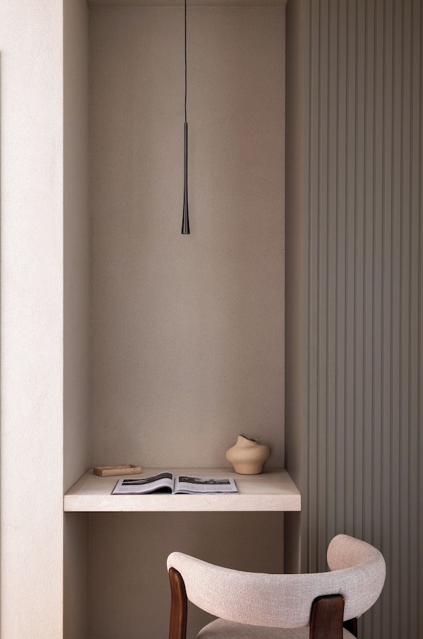 Superior Triple Room | Ruang tamu