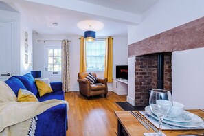 House, Patio | Living area - 62 Handbridge (Chester)