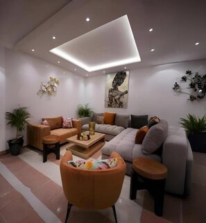 Superior Suite, Patio, City View | Living area - Riad Douirtna (Marrakech)