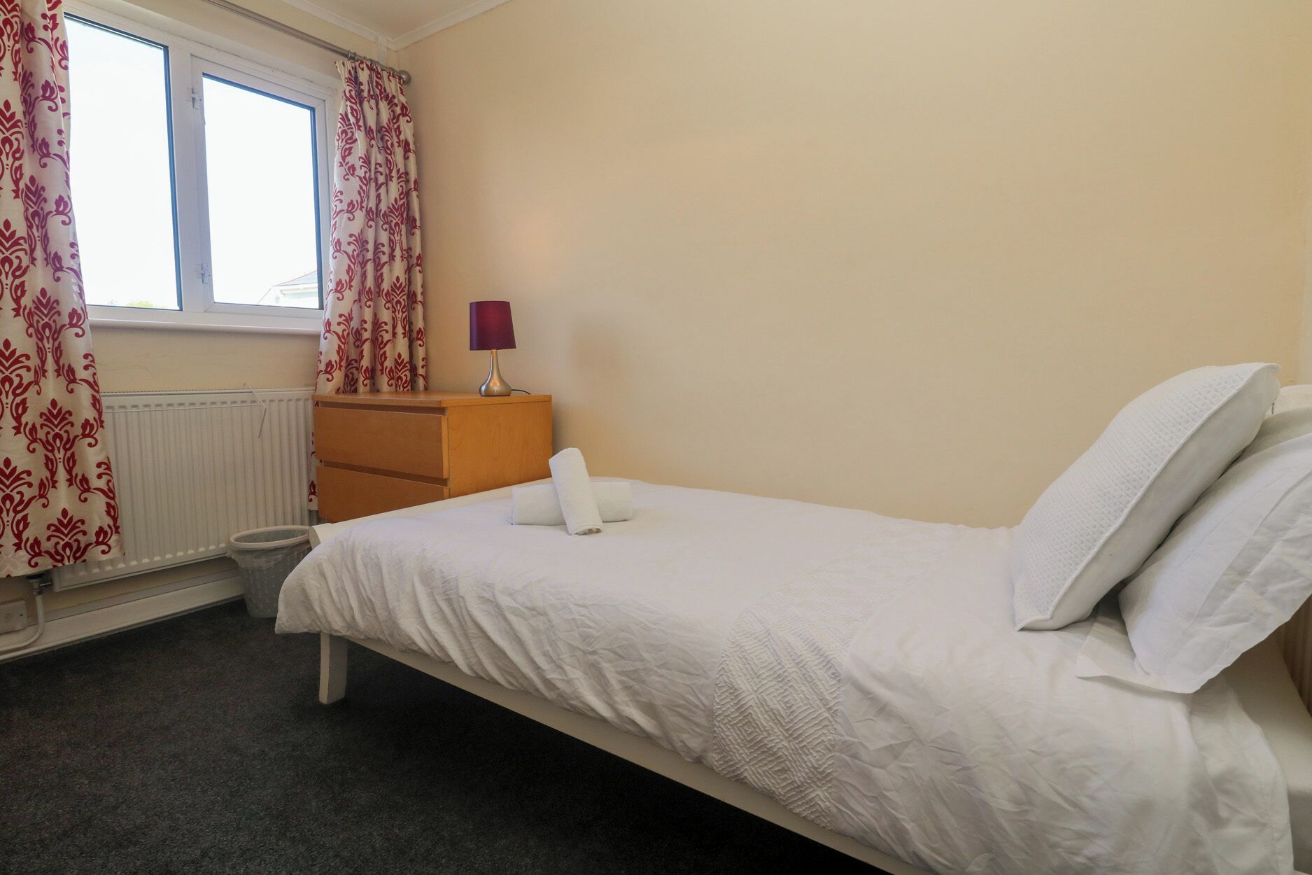 4 bedrooms, individually decorated, individually furnished, free WiFi