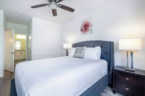 2 soveværelser, skrivebord, strygejern/strygebræt, Wi-Fi