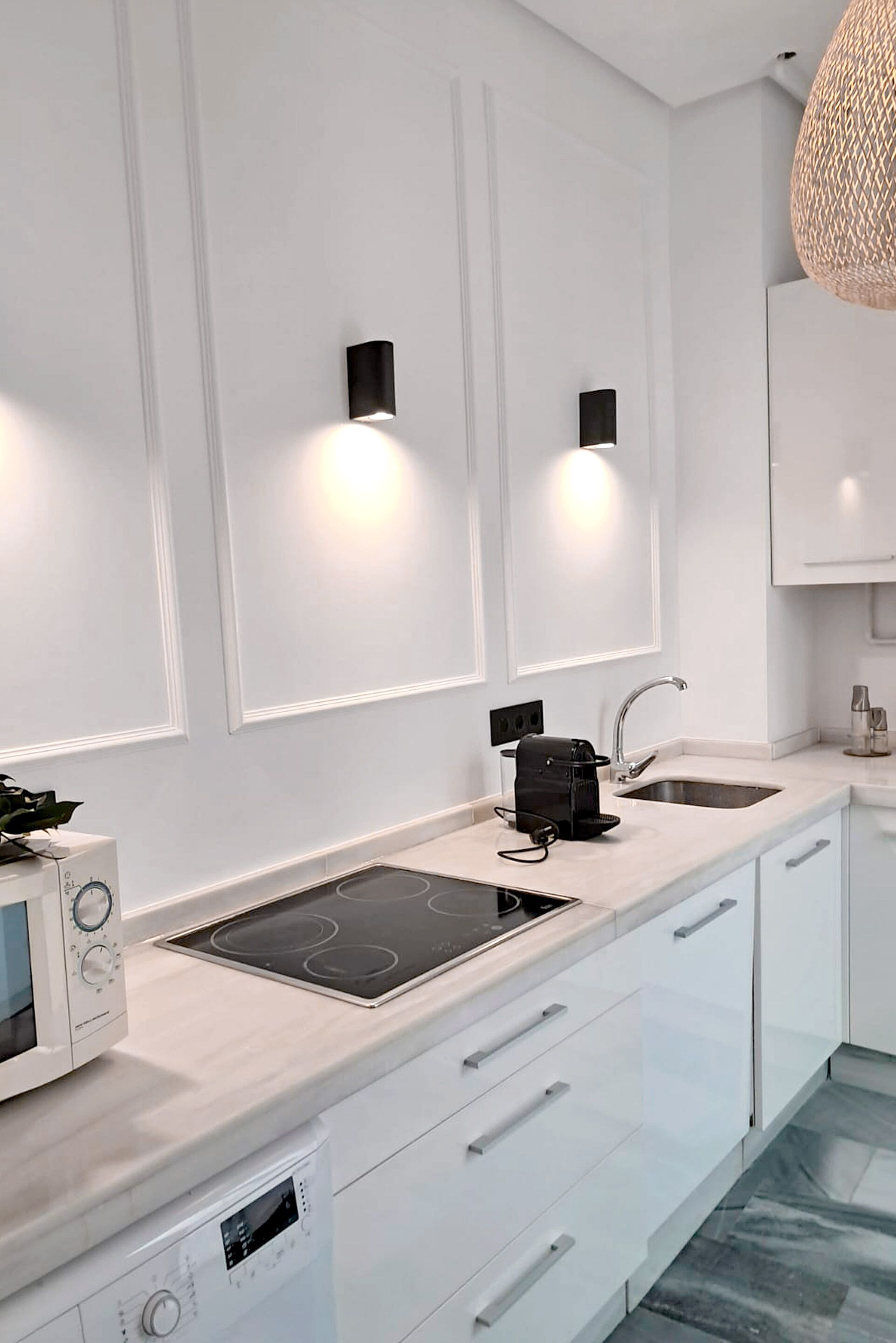 อพาร์ทเมนท์ (1 Bedroom) | ครัวส่วนตัว | ตู้เย็น, ไมโครเวฟ, เครื่องล้างจาน, กาต้มน้ำไฟฟ้า