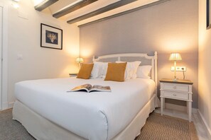 Apartment (2 Bedrooms)