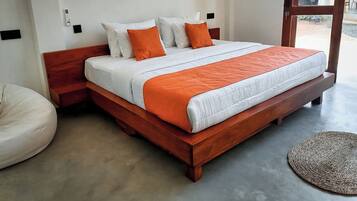 Deluxe Villa, Non Smoking | Iron/ironing board, free WiFi