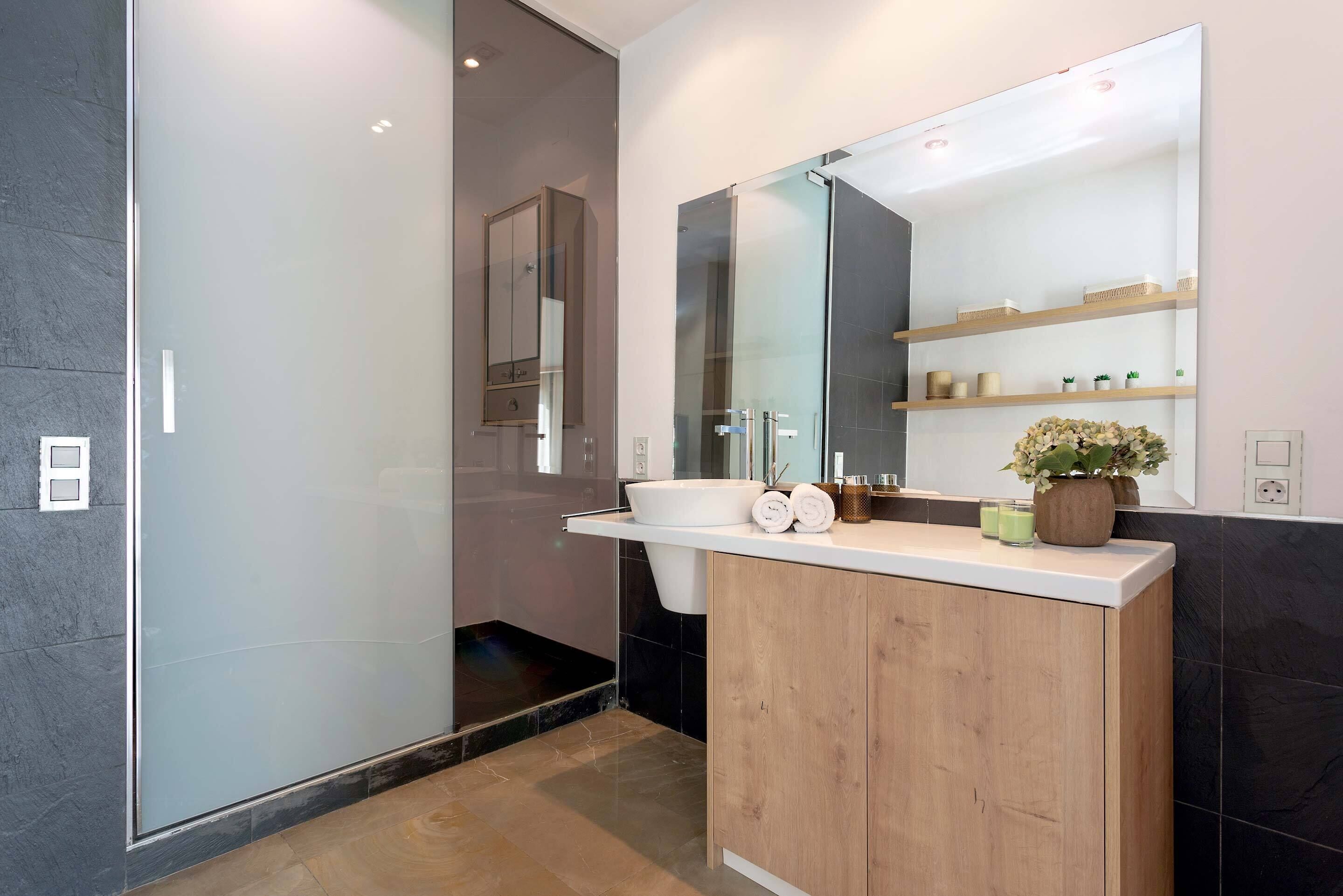 Appartement (4 Bedrooms) | Salle de bain