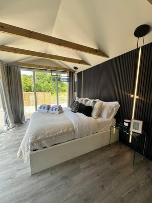 1 Schlafzimmer, Bügeleisen/Bügelbrett, kostenloses WLAN