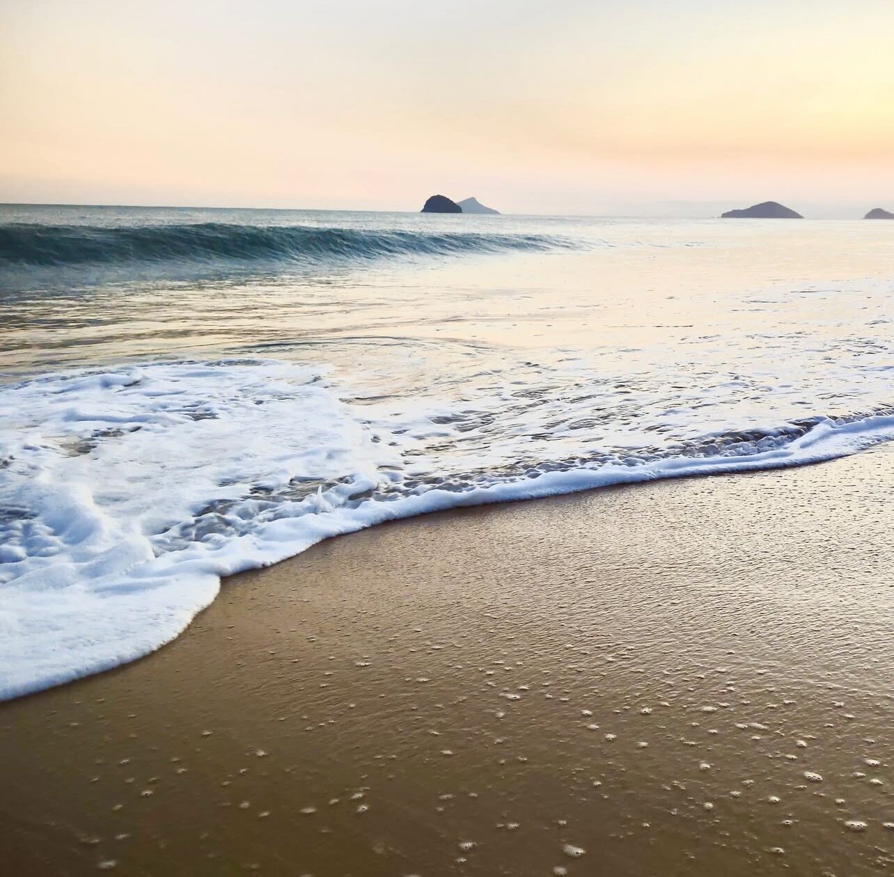 Beach nearby, sun loungers