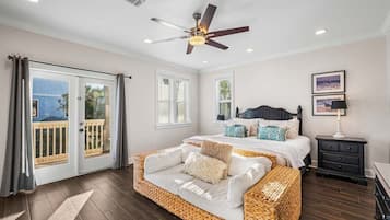 6 bedrooms, iron/ironing board, free WiFi, bed sheets