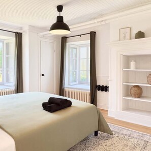 1 chambre, fer et planche à repasser, Wi-Fi, draps fournis