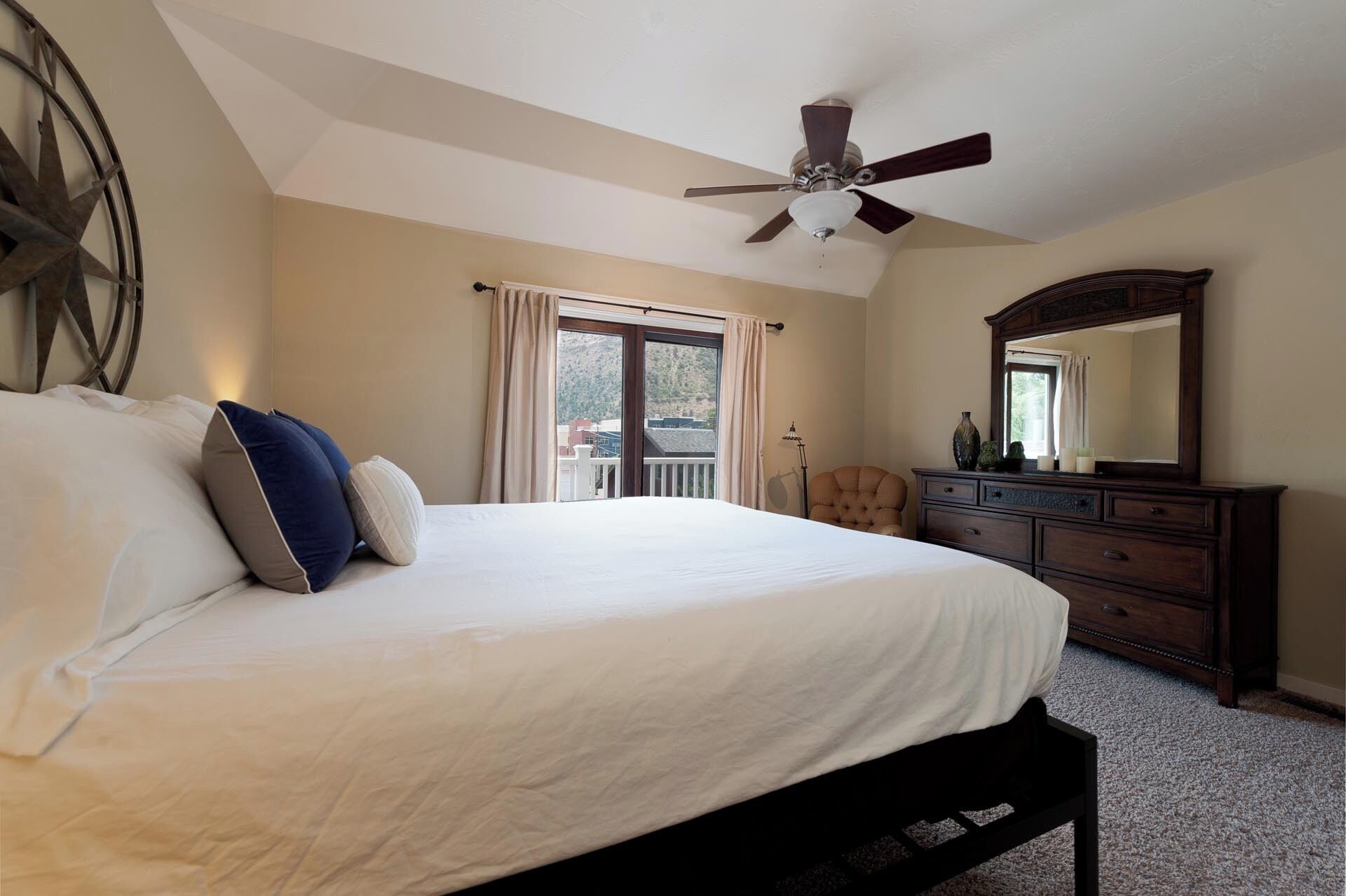 Heart Of Downtown Durango - Updated Condo With Views - Ac - Durango, CO