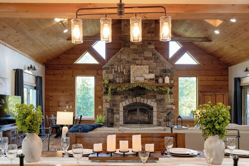 The Compass Retreat - Upper Suite