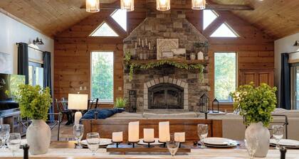 The Compass Retreat - Upper Suite