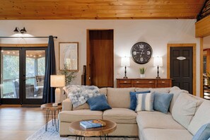 TV, fireplace, books, offices