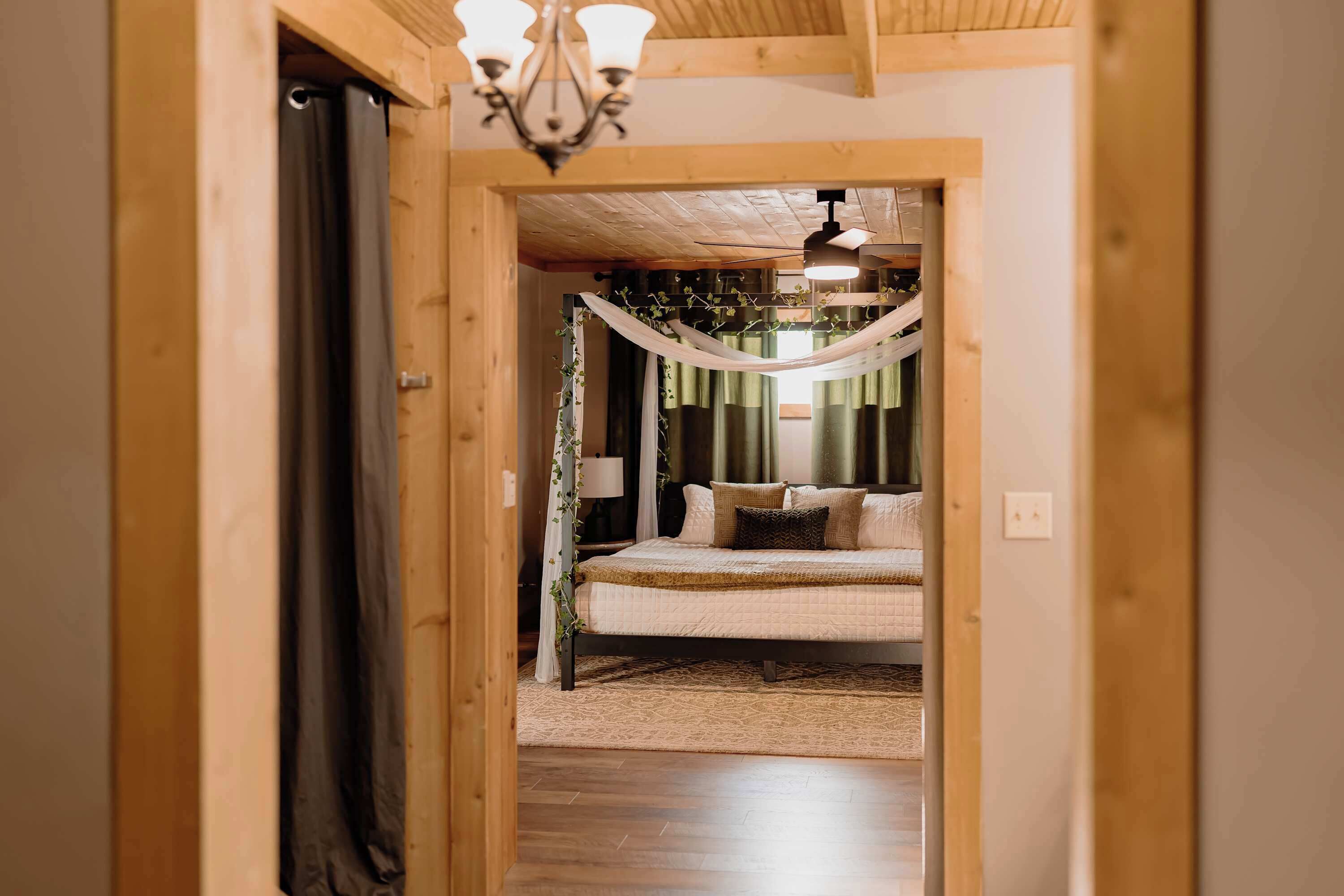 7 chambres, fer et planche à repasser, lit parapluie, Wi-Fi