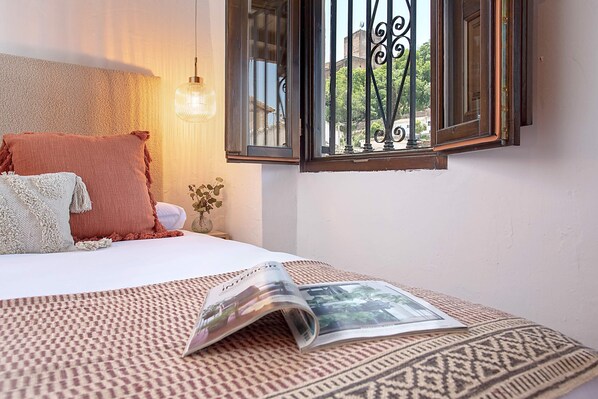 Apartment (2 Bedrooms)