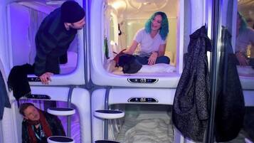 Felles sovesal, flere soverom, balkong | 8 soverom