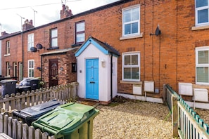 Exterior - 44 Bradford Street (Chester)