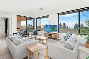 TV, offices